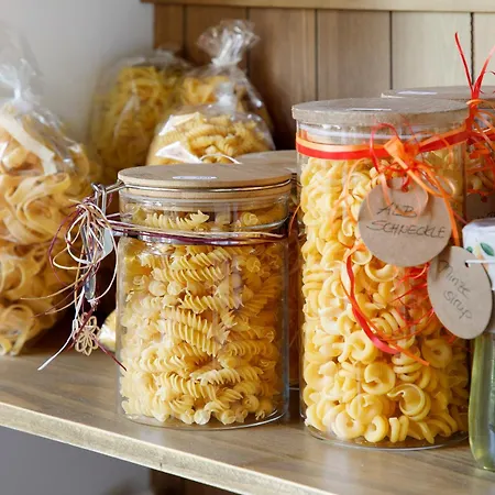 Gaestezimmer Am Hof Lejlighed Zwiefalten