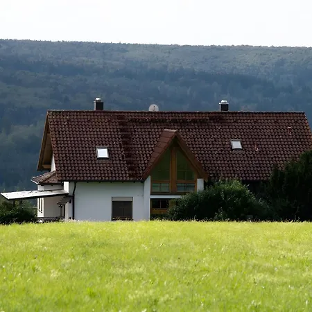 Apartamento Gaestezimmer Am Hof Zwiefalten